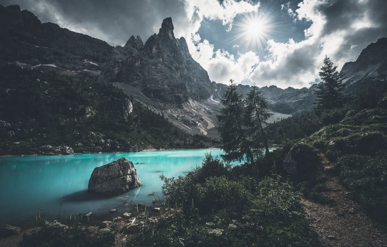 Фото обои солнце, горы, природа, озеро, скалы