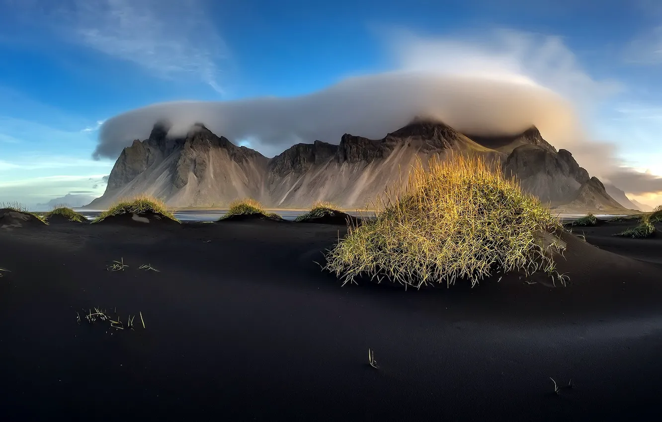 Фото обои горы, пепел, вулкан