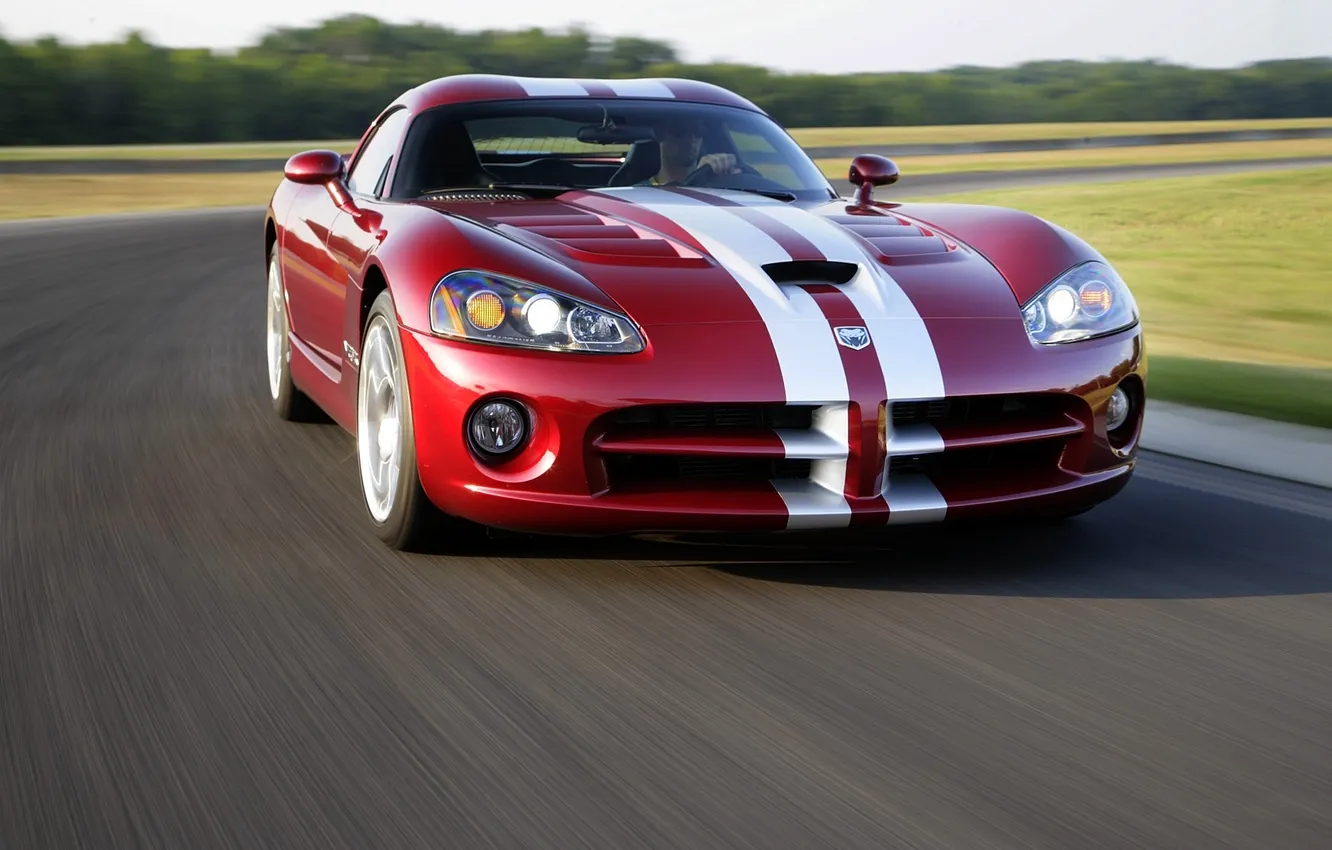 Фото обои Красный, Полосы, Машина, Капот, Dodge, viper, передок, SRT10