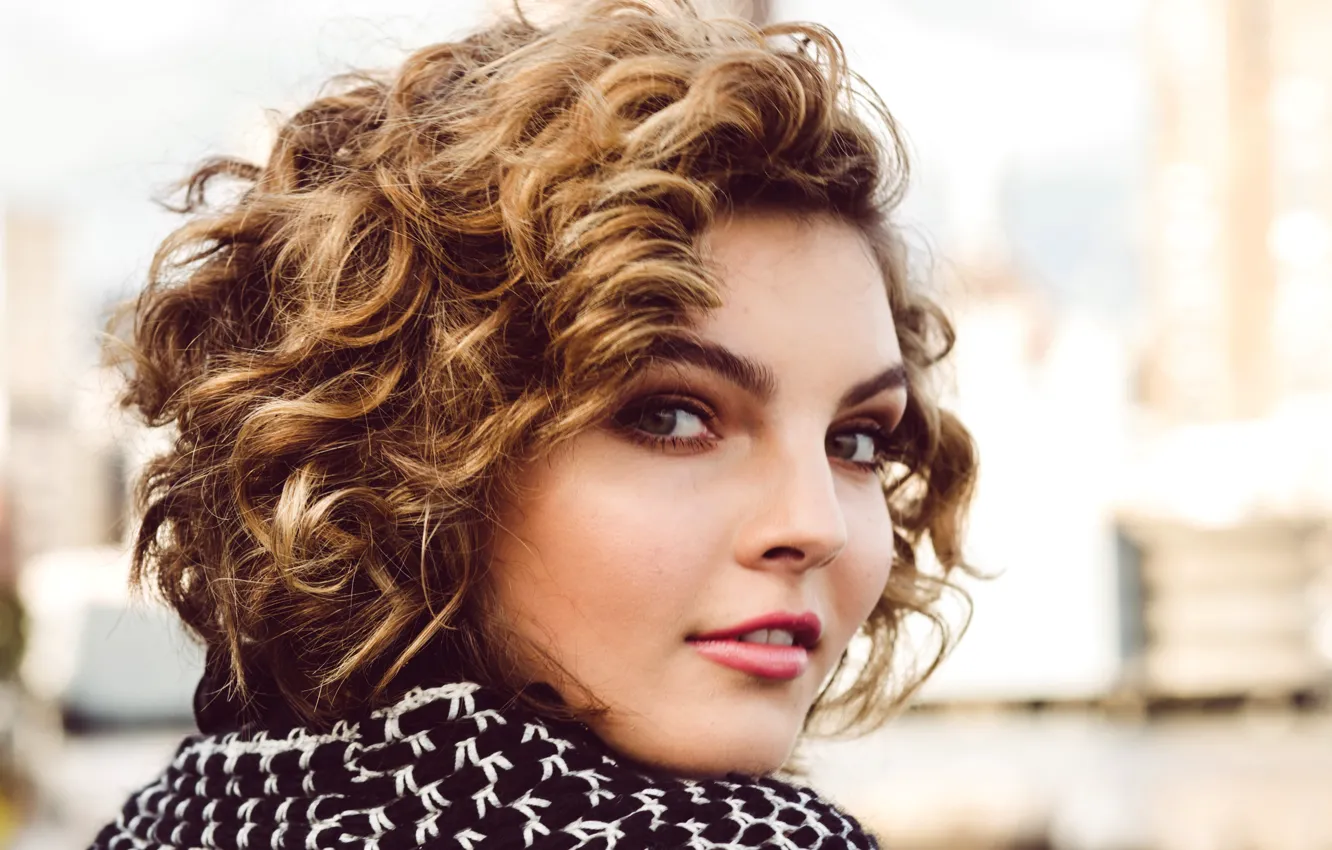Фото обои модель, актриса, фотограф, шатенка, Camren Bicondova, NKD, Камрен Бикондова, Catherine Powell