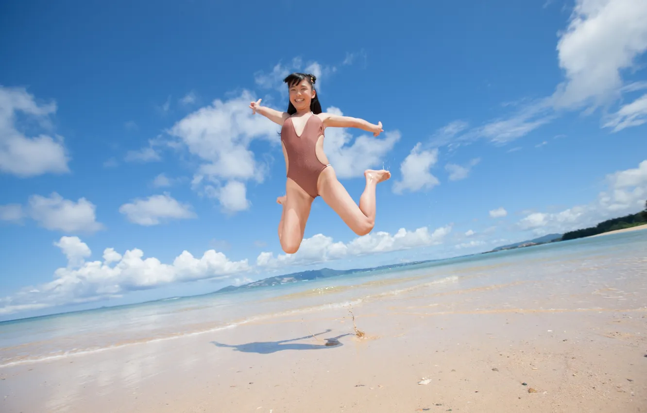 Фото обои Swimsuit, Clouds, Sky, Beautiful, Asian, Model, Coast, Water