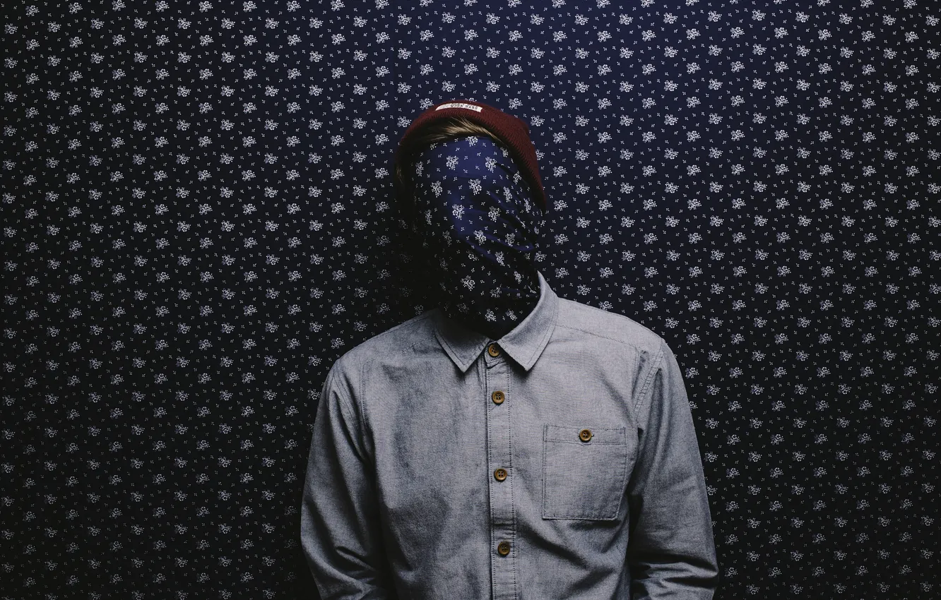 Фото обои wallpaper, man, bonnet, covered face, social shirt