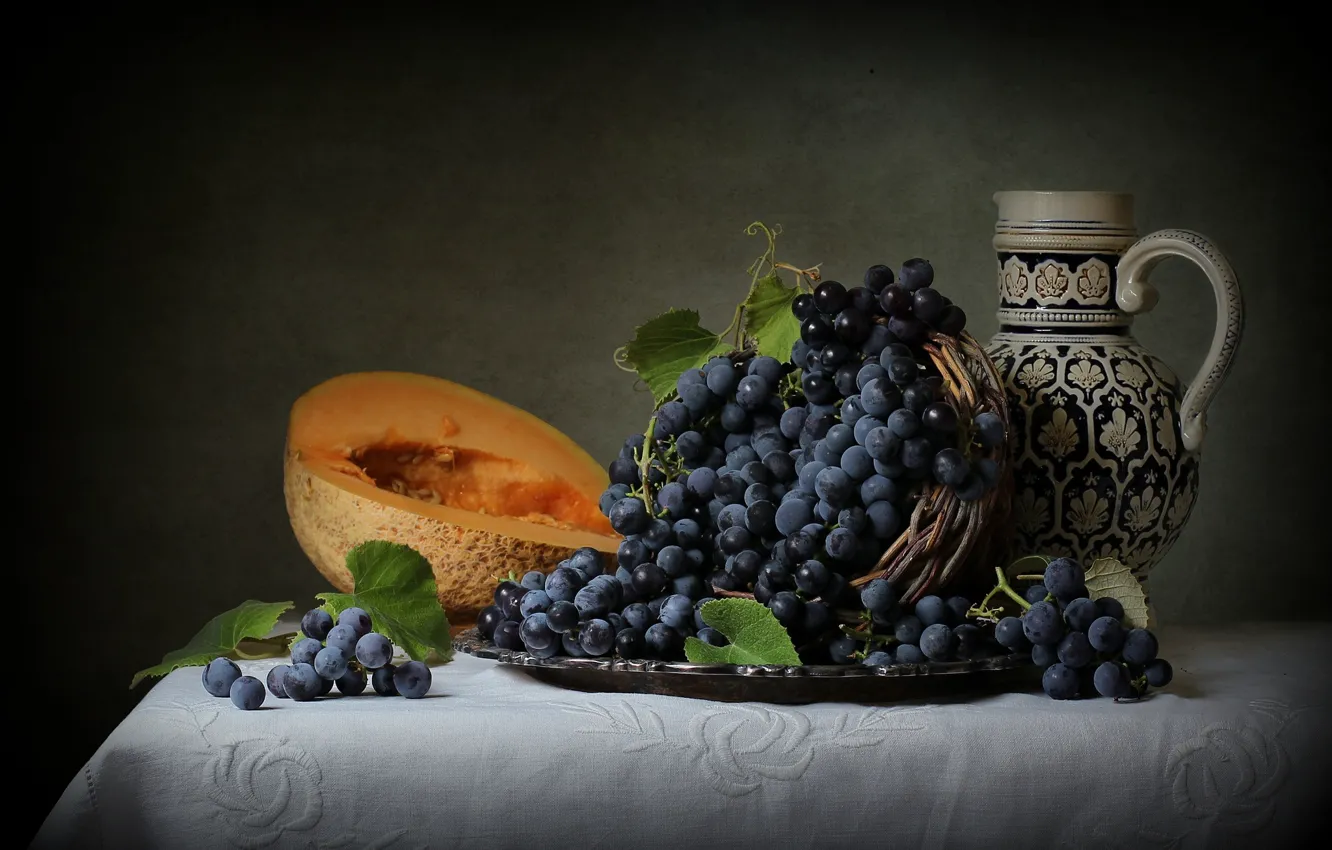 Фото обои виноград, кувшин, натюрморт, дыня