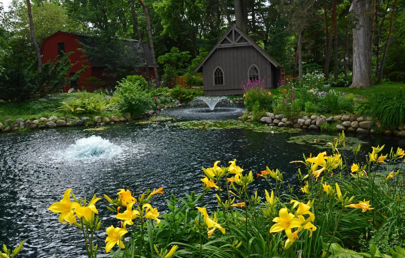 Фото обои деревья, цветы, пруд, парк, камни, лилии, желтые, фонтан