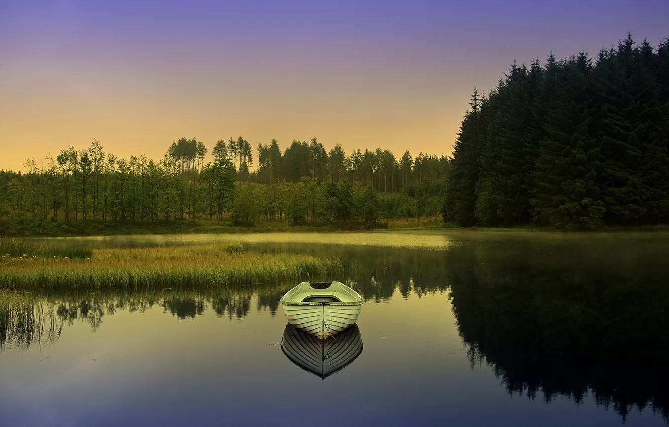 Фото обои пейзаж, озеро, лодка