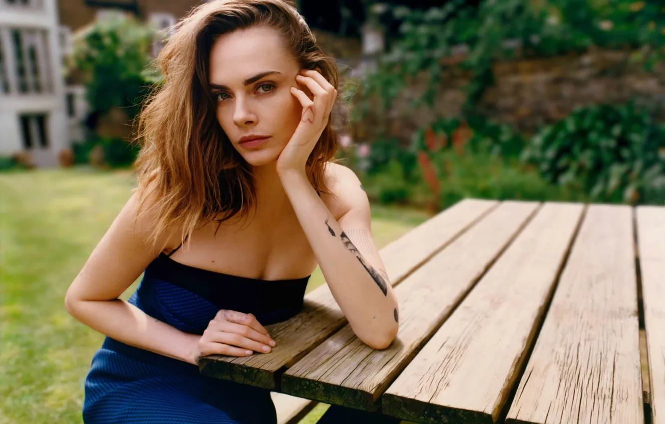 Фото обои girl, beautiful, model, sweet, cara delevingne