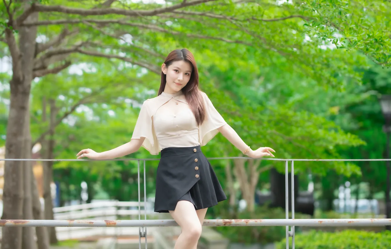 Фото обои Asian, park, model, women, brunette, skirt, women outdoors, Taiwanese women