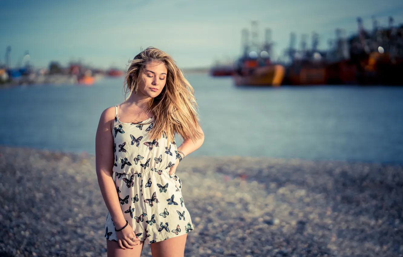 Фото обои девушка, порт, Paulina