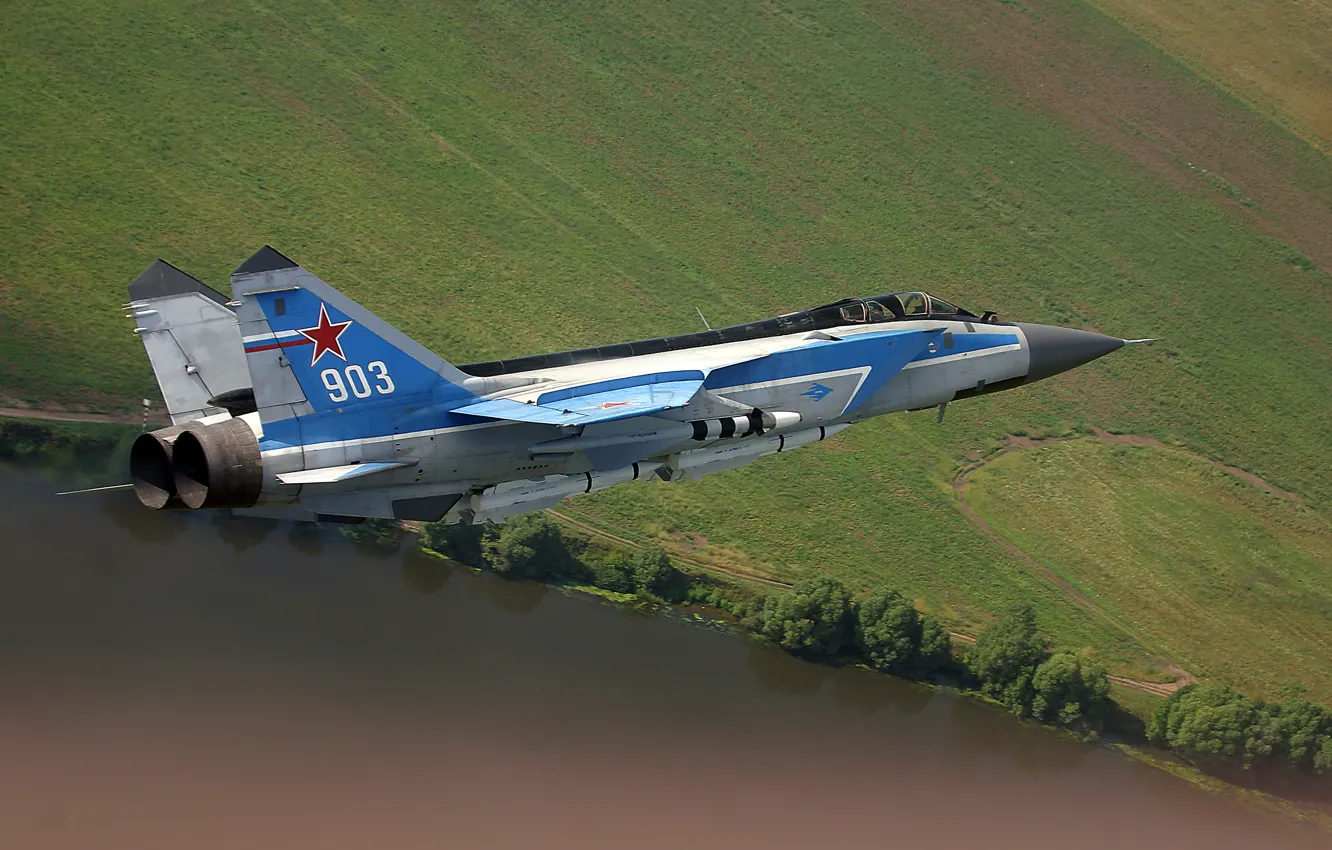 Фото обои полет, истребитель, MiG-31