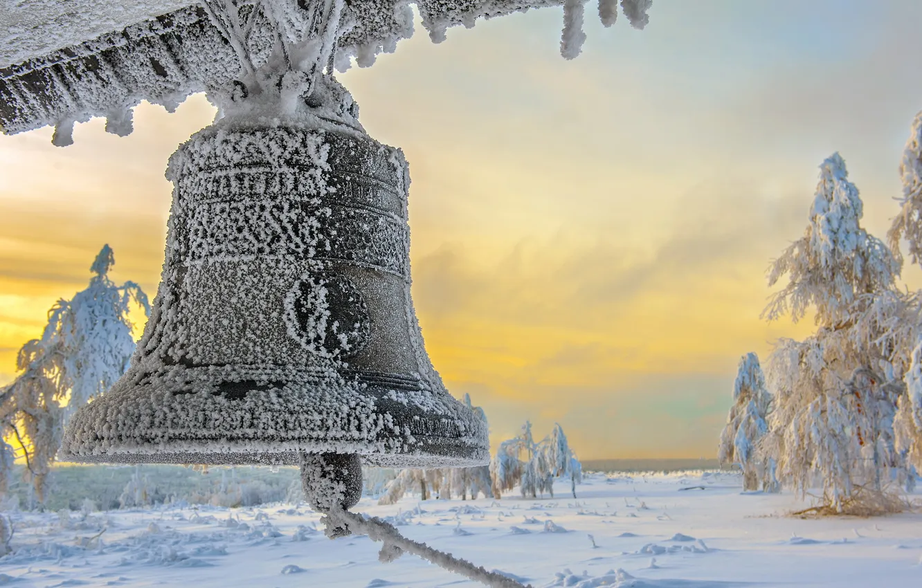 Фото обои снег, пейзаж, колокол