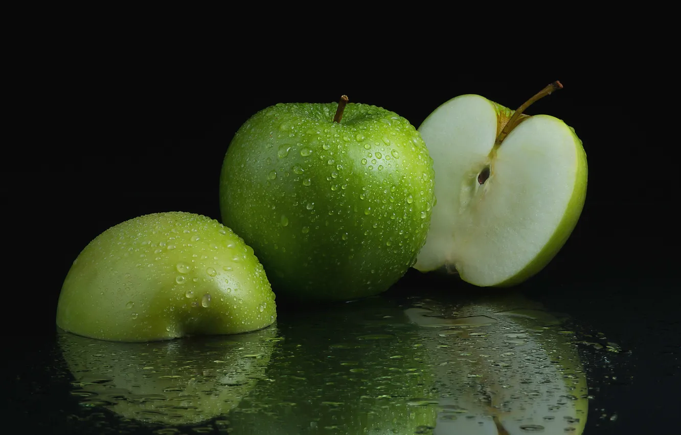Фото обои капли, макро, зеленый, яблоки, фрукт, половинки