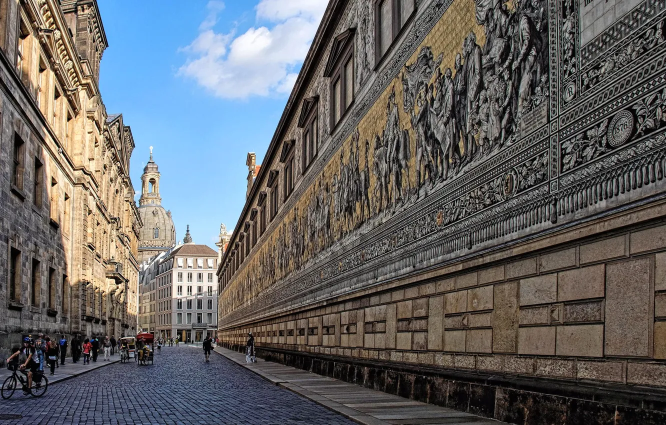 Фото обои улица, дома, Германия, Дрезден, церковь, панно