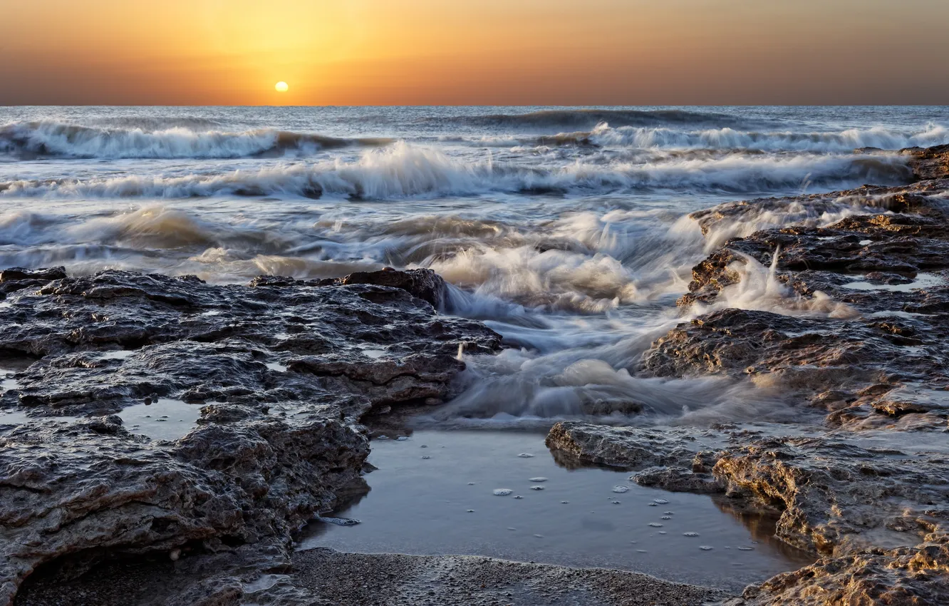 Фото обои волны, океан, скалы, Солнце, утро, Мирамар
