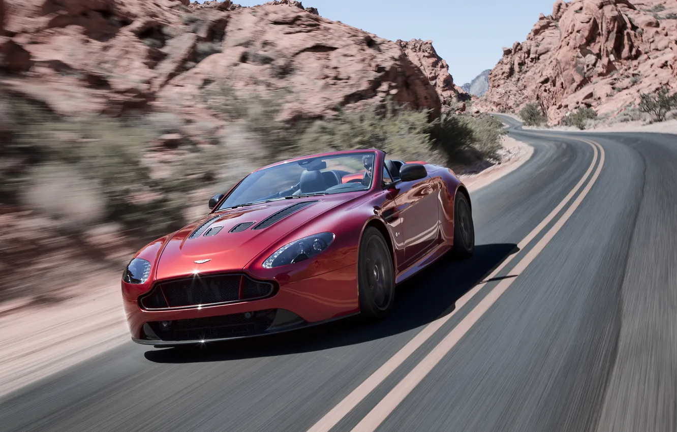 Фото обои Aston Martin, Vantage, V12, 2015, S-Roadster