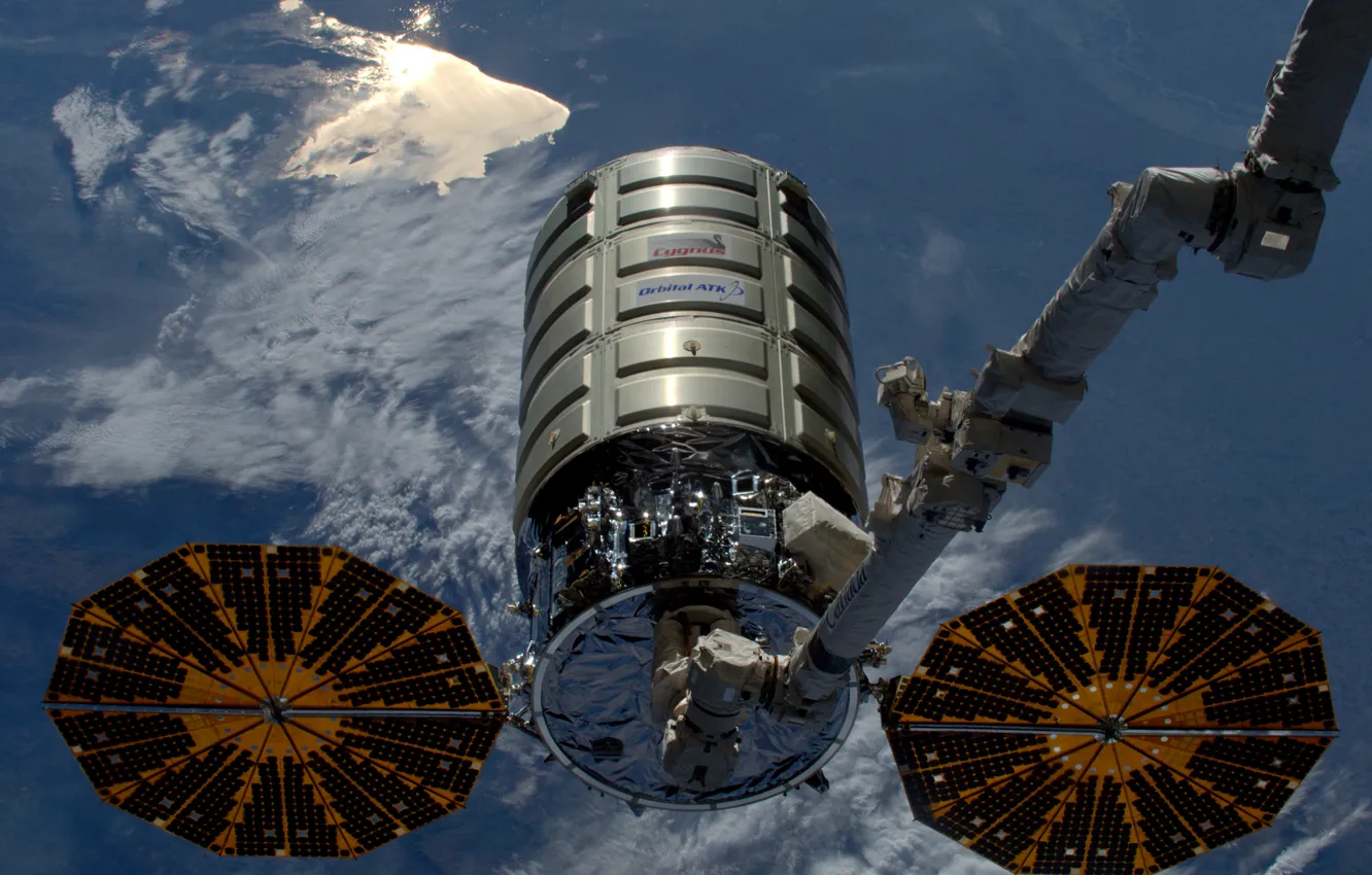 Фото обои космос, OA-6, Cygnus CRS, грузовой корабль