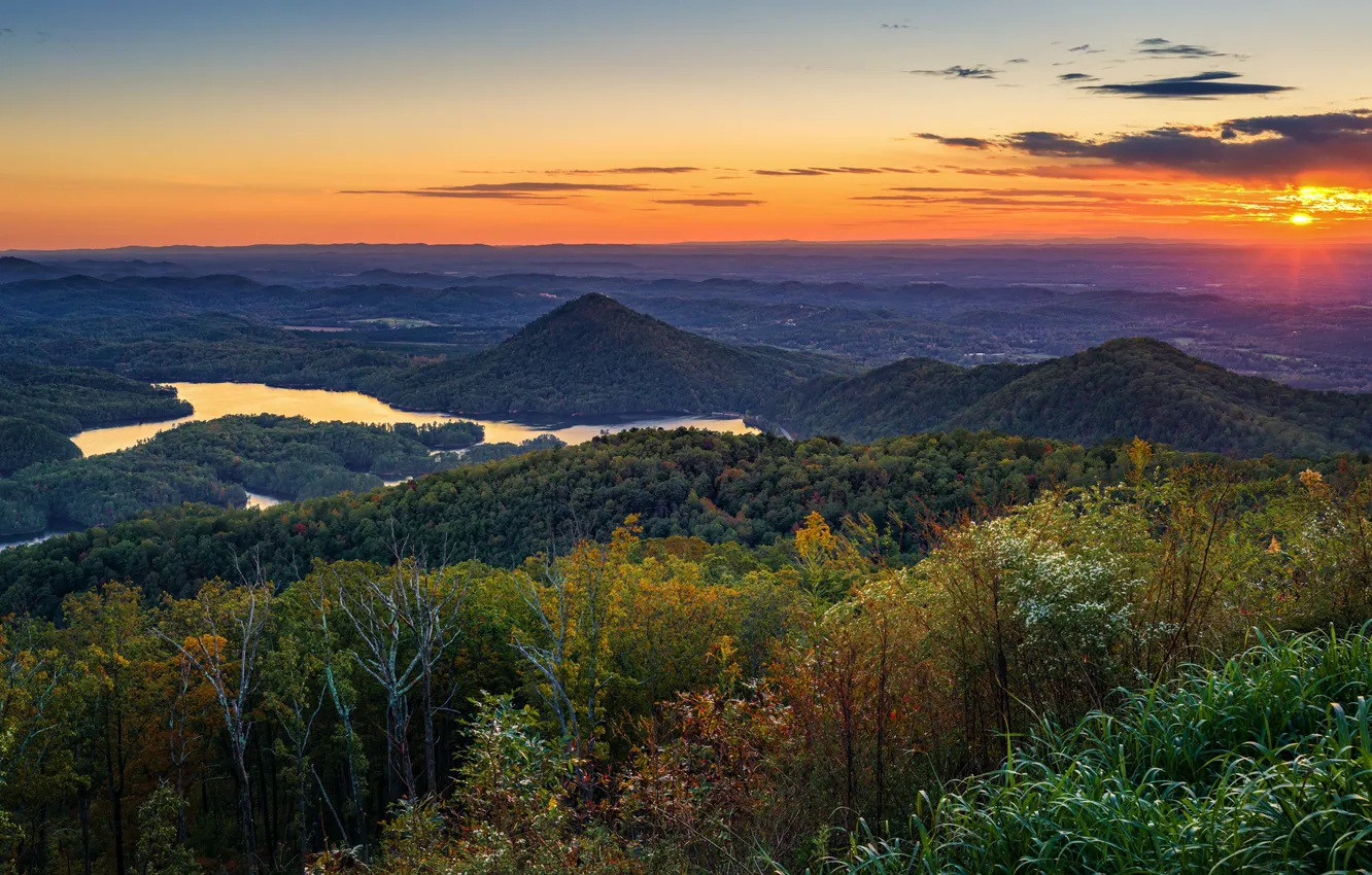 Фото обои осень, лес, закат, горы, река, холмы, вид, высота