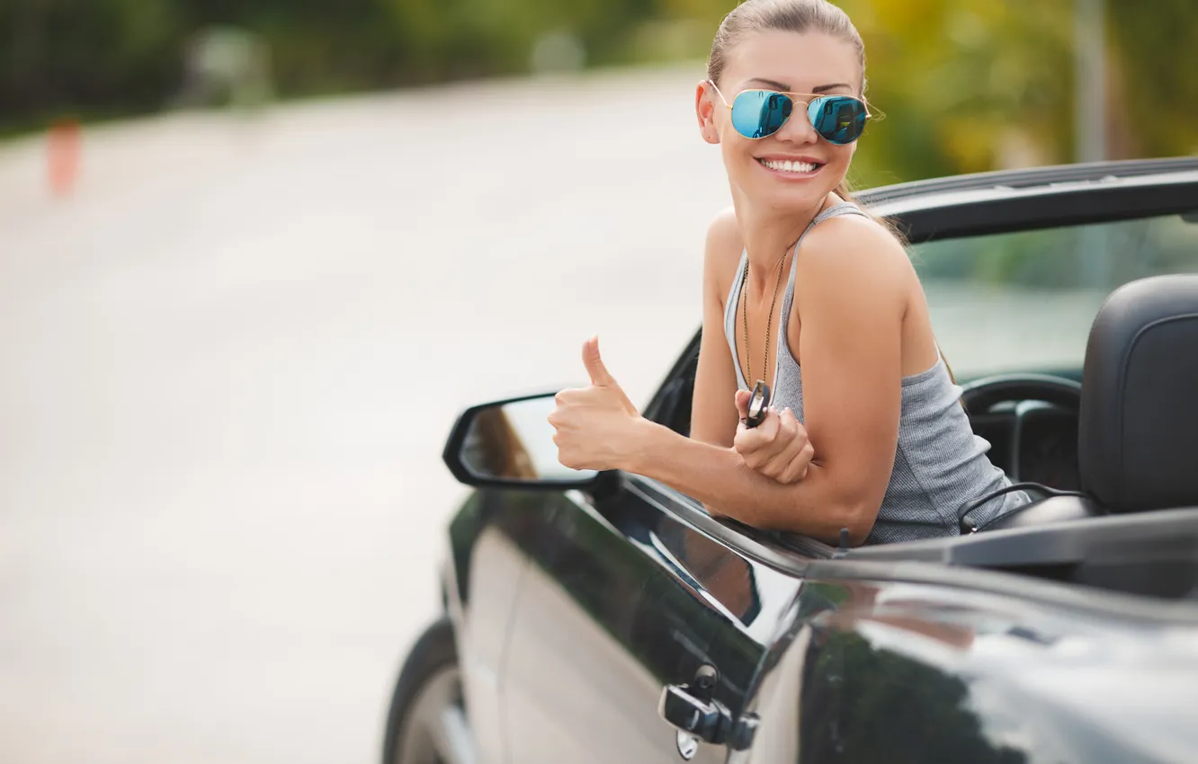 Фото обои car, woman, young, cute, cabriolet