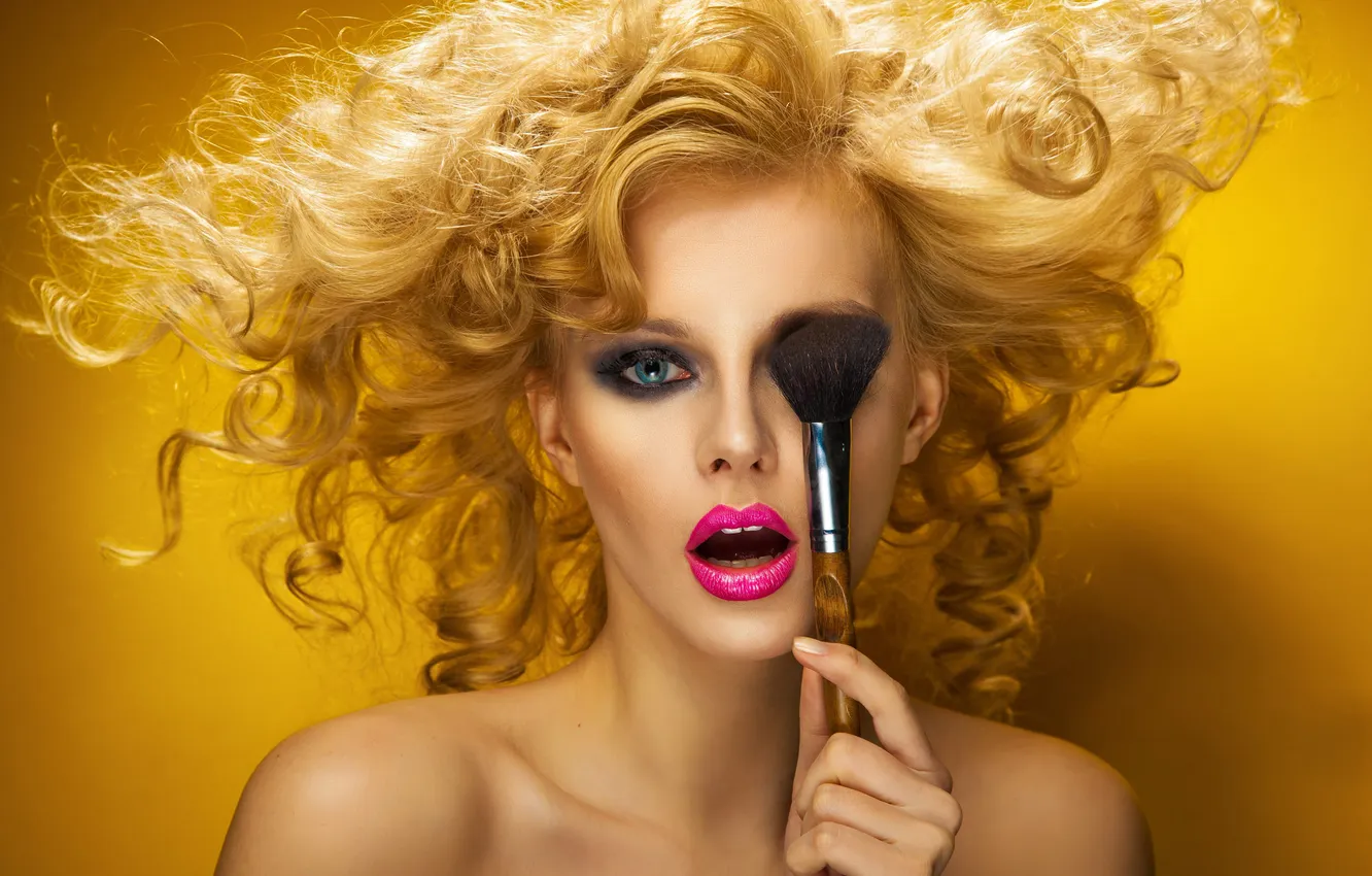 Фото обои глаза, волосы, гламур, макияж, блондинка, губы, eyes, lips