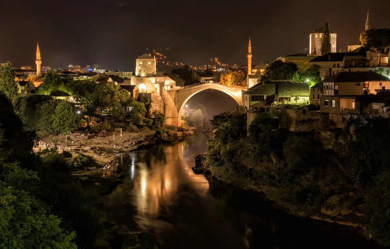 Фото обои ночь, мост, город, река, здания, дома, Босния и Герцеговина, Мостар