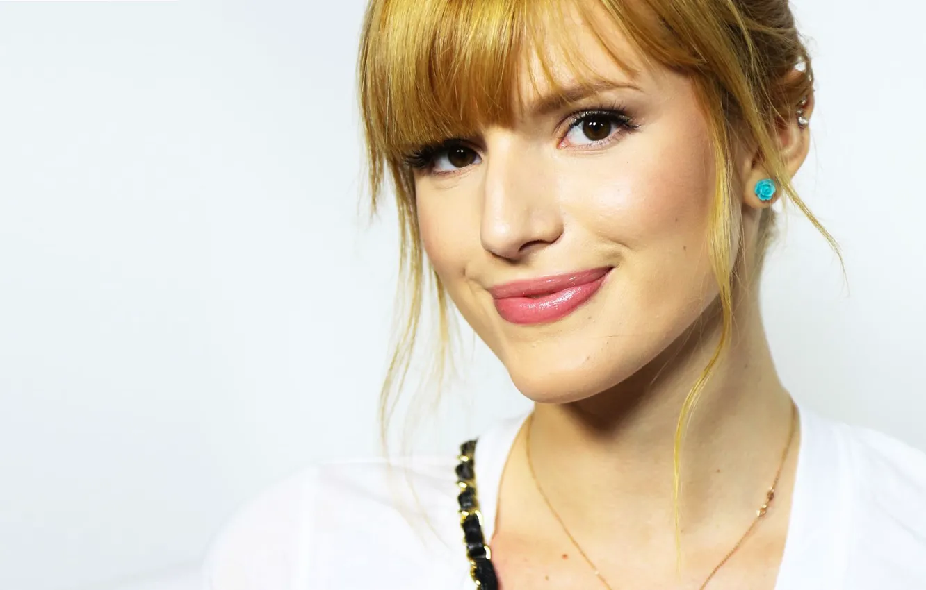 Фото обои лицо, актриса, певица, Bella Thorne, Белла Торн