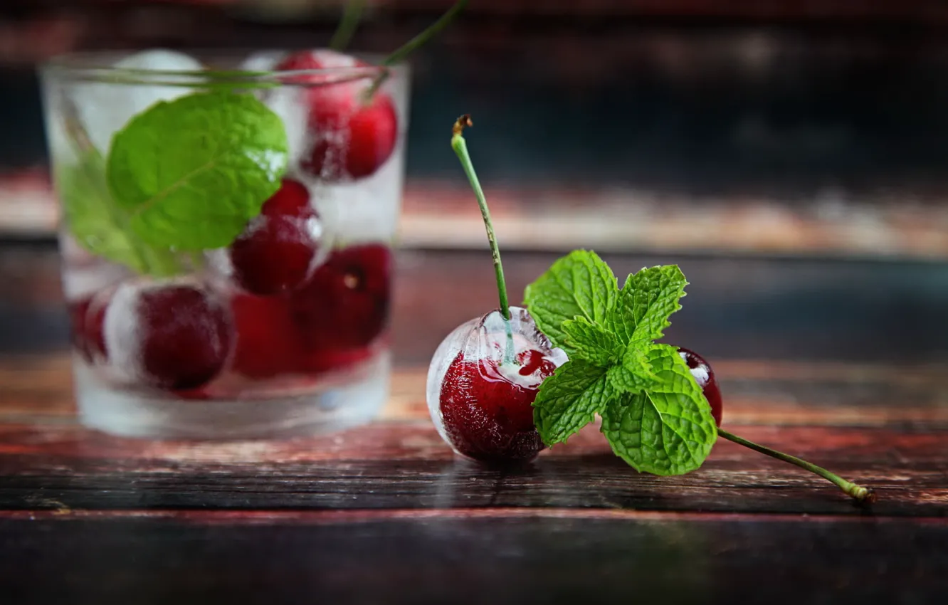 Фото обои лед, коктейль, ice, мята, черешня, cocktail, mint, cherries