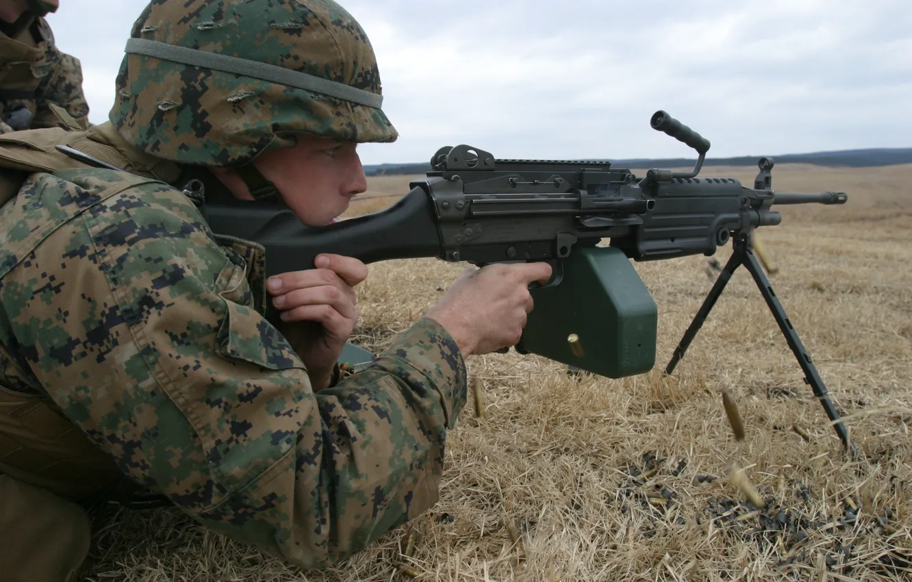Фото обои M249, USMC, light machine gun