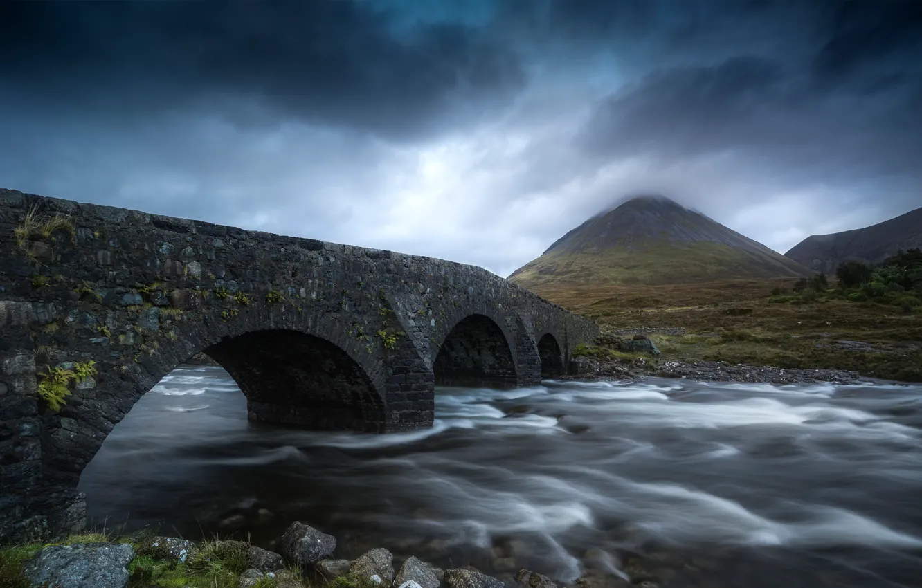 Фото обои пейзаж, горы, Шотландия, Красота, Scotland, Старый мост, Isle of Skye, остров Скай
