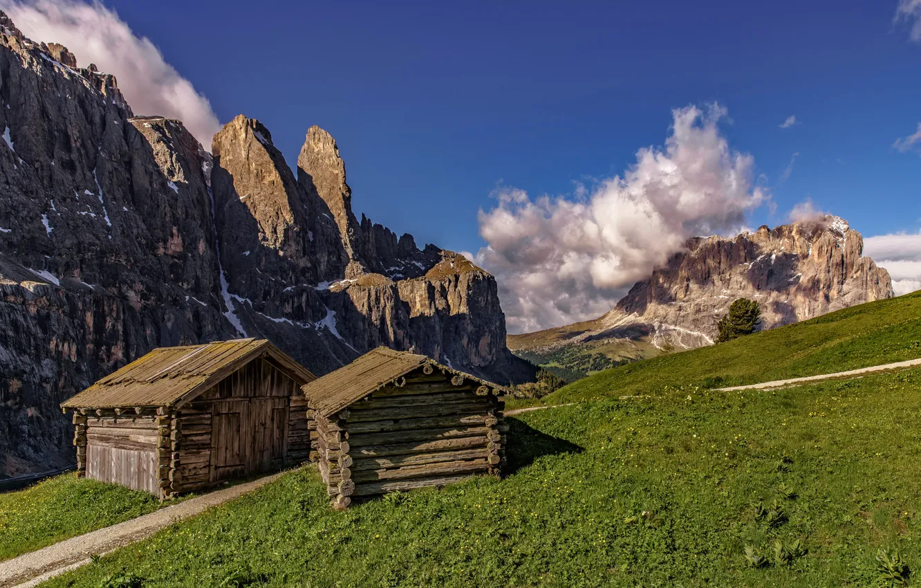 Фото обои горы, дом, склон, Доломитовые Альпы