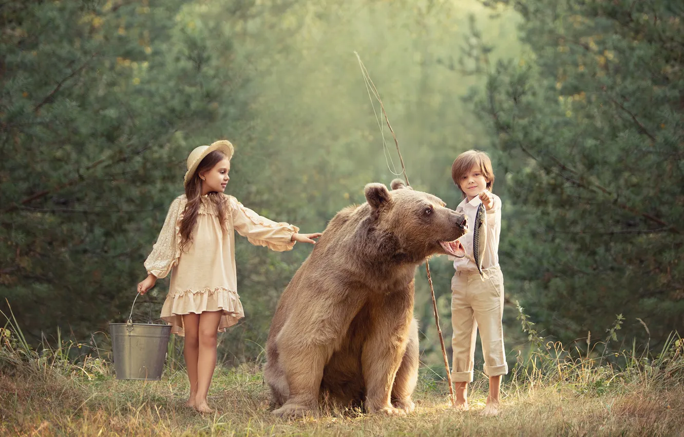 Фото обои мальчик, медведь, девочка