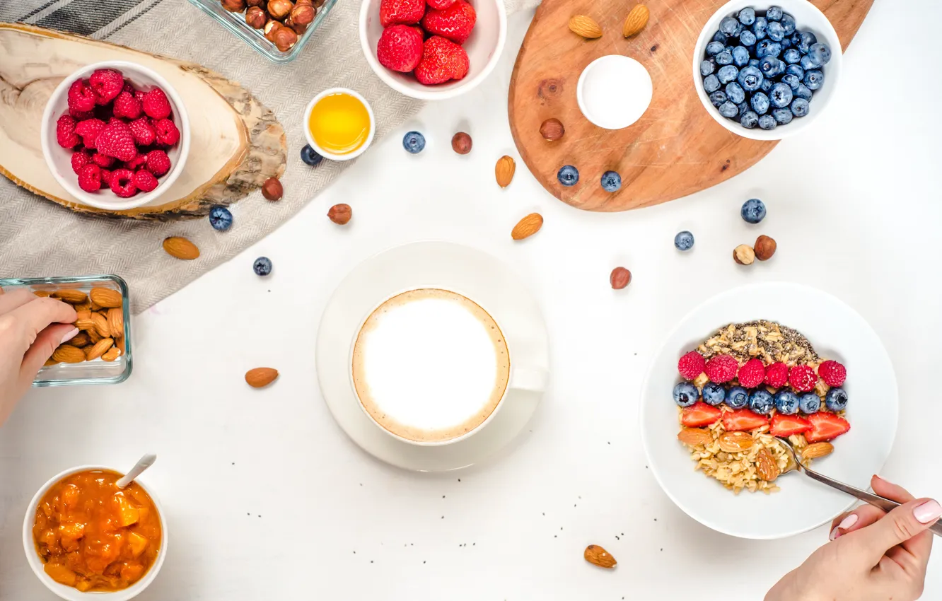 Фото обои ягоды, малина, кофе, завтрак, черника, клубника, орехи, мёд
