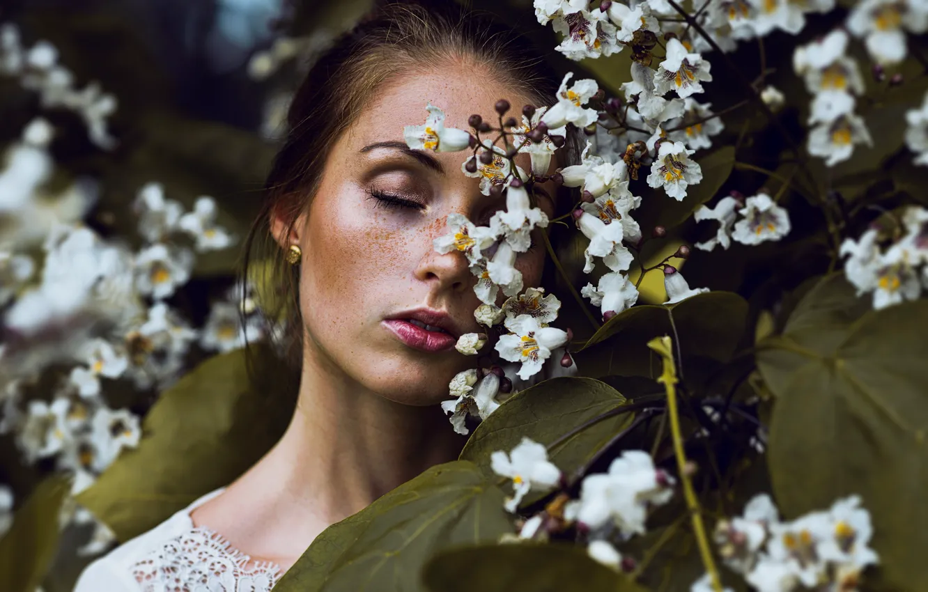 Фото обои взгляд, девушка, портрет, весна, Nicole