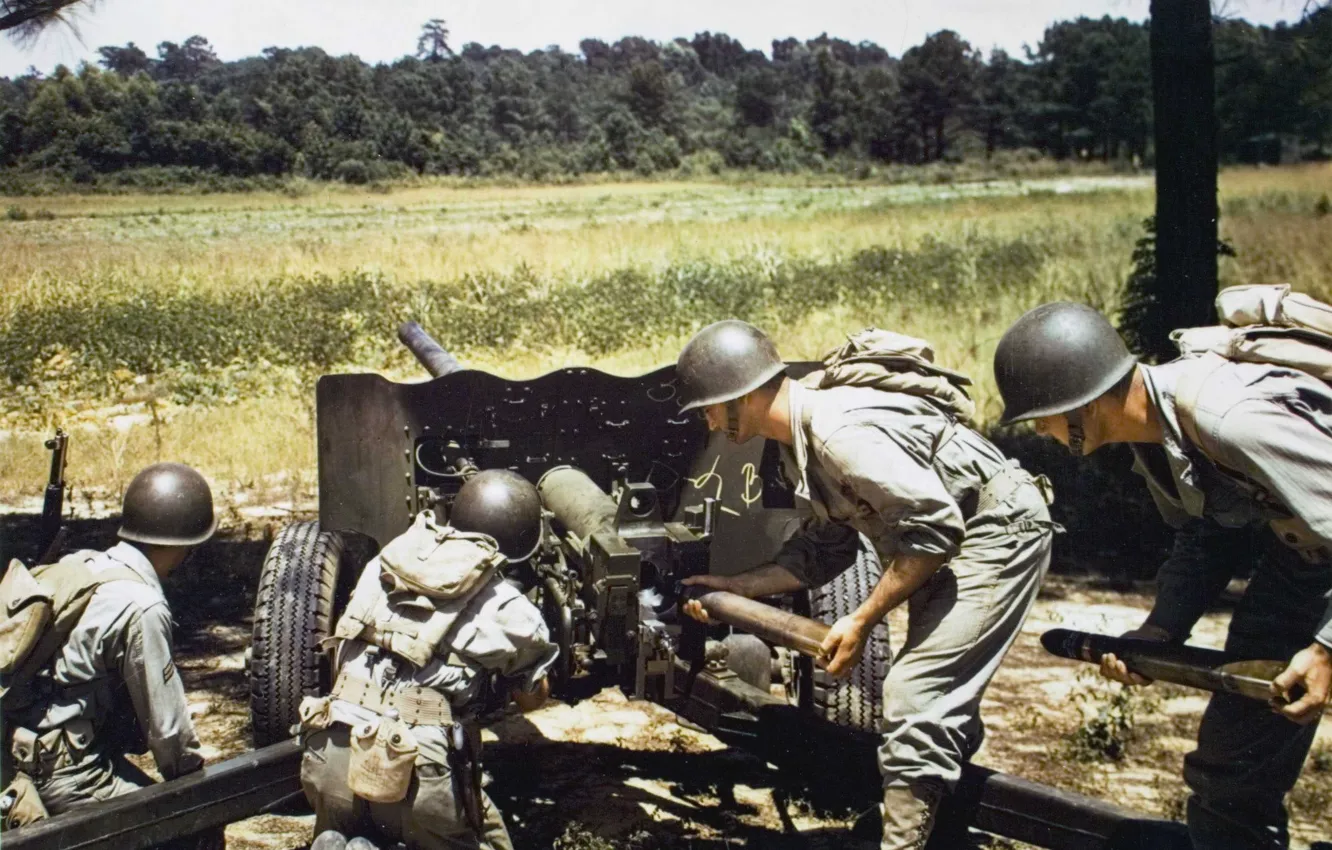 Фото обои огонь, солдаты, пушка, WW2, калибра, противотанковая, английская, артиллеристы
