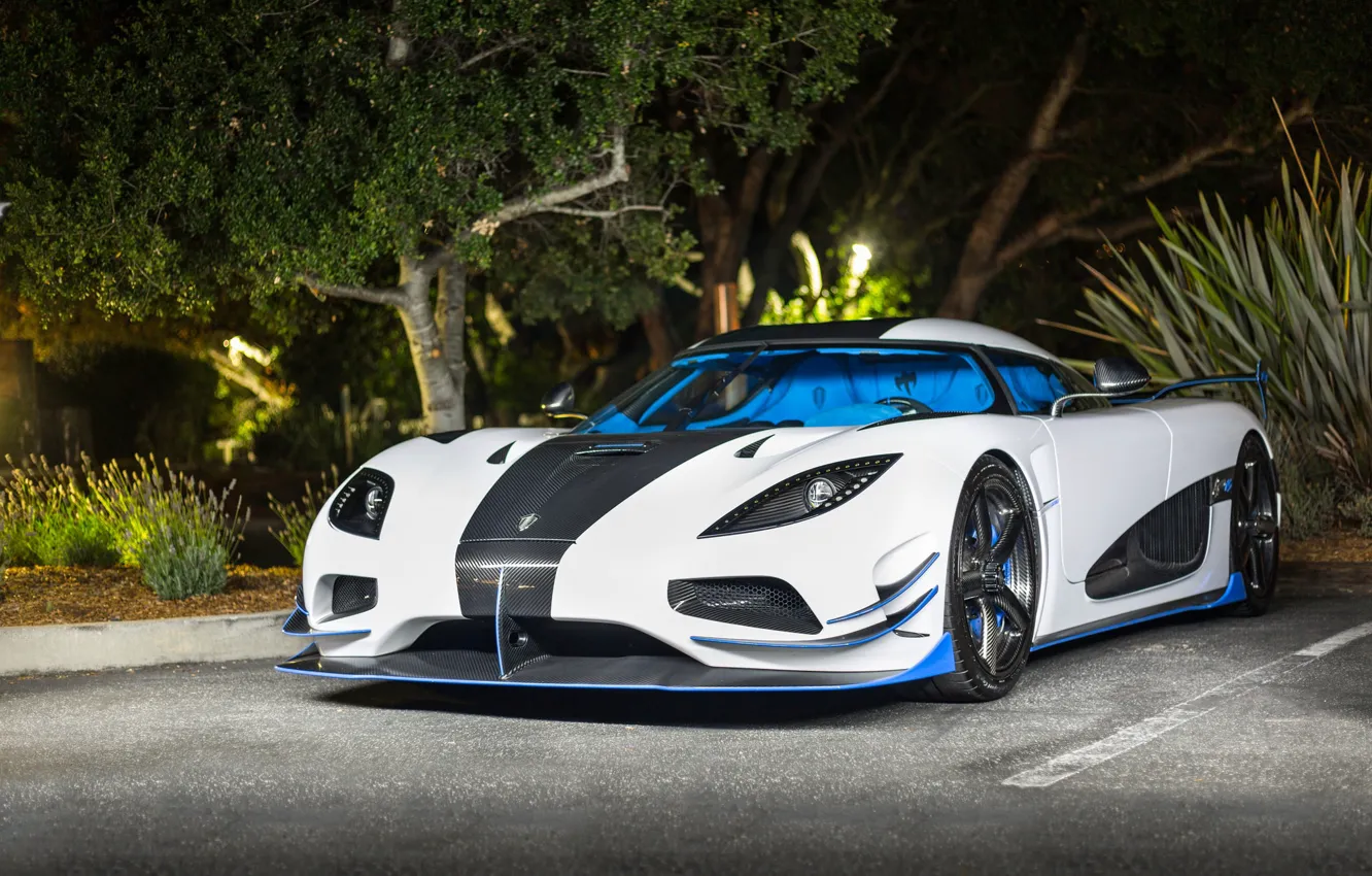 Фото обои Koenigsegg, Night, White, Agera