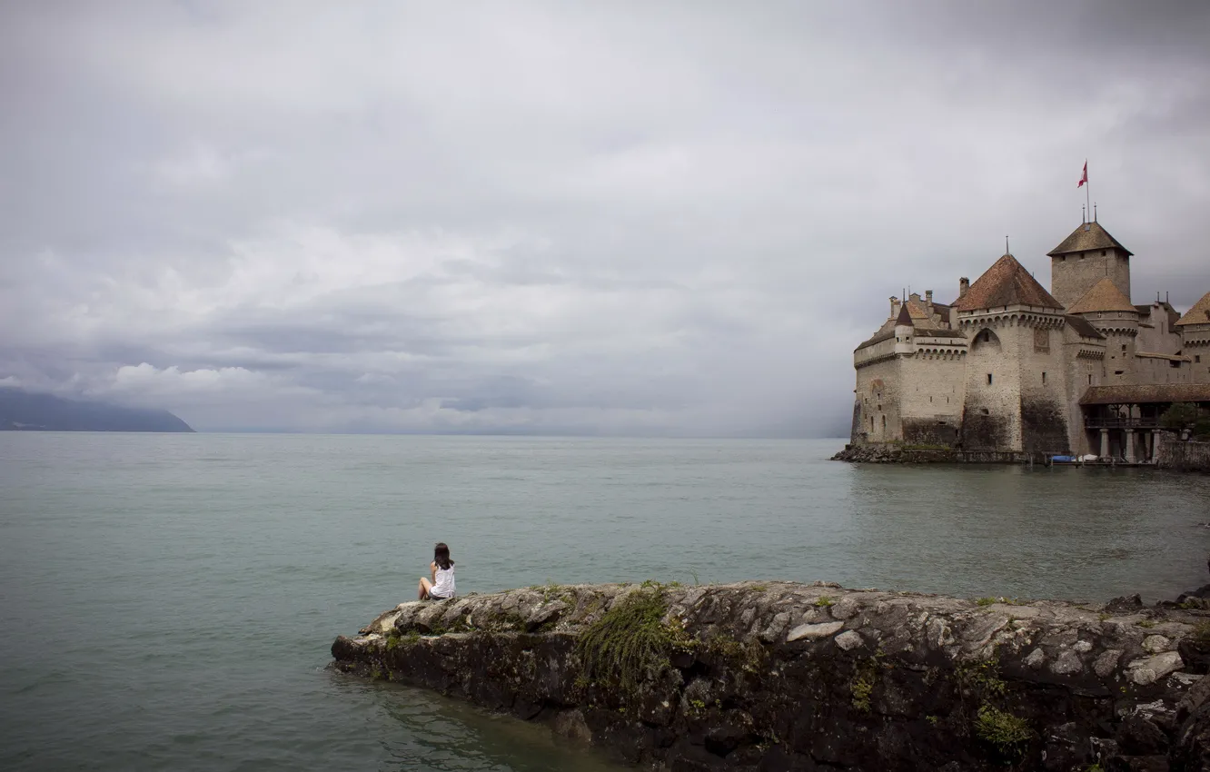 Фото обои девушка, озеро, замок