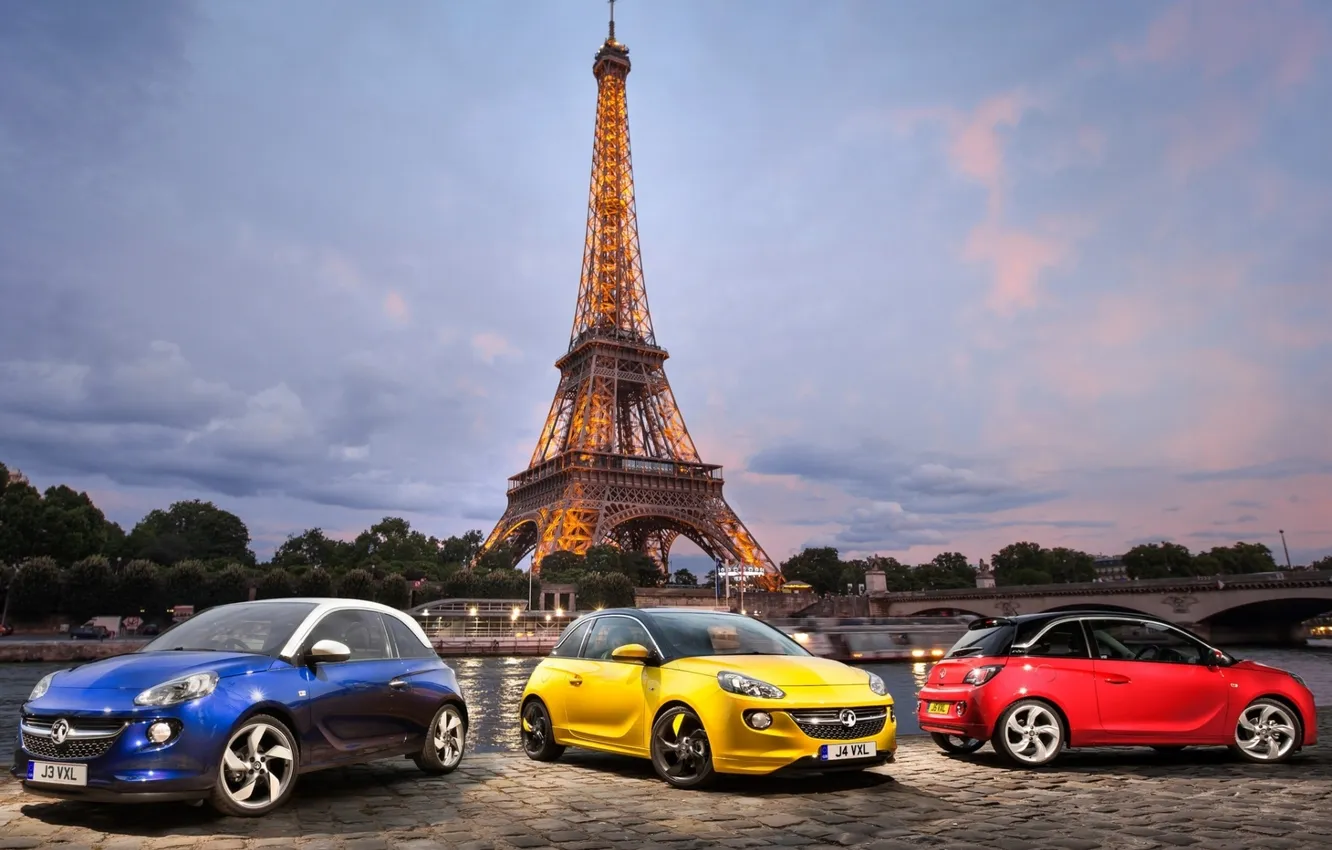 Фото обои небо, синий, желтый, красный, Opel, вид сзади, Vauxhall, передок