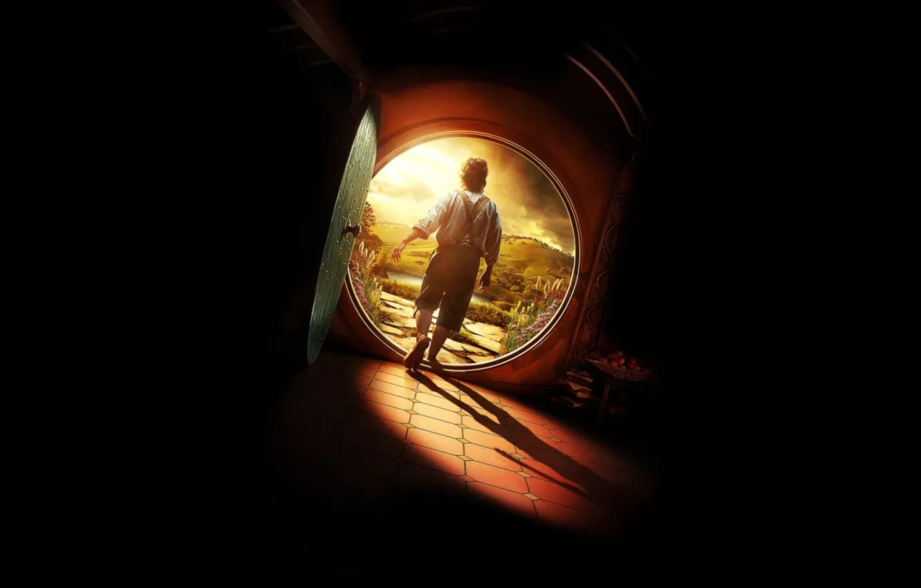 Фото обои тень, дверь, полумрак, актёр, Хоббит, The Hobbit, Нежданное путешествие, Martin Freeman