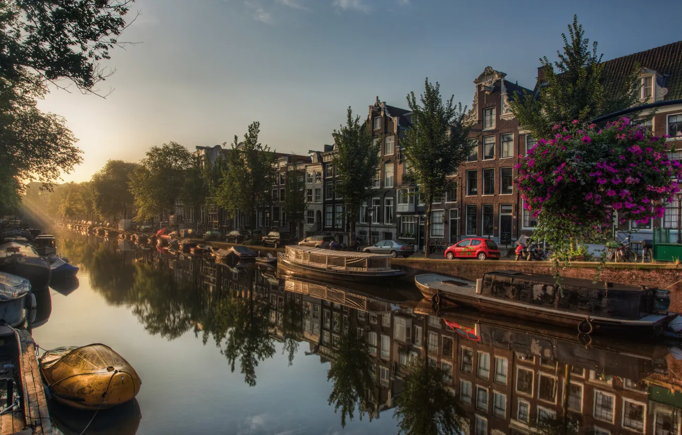 Фото обои улица, лодки, hdr, канал, Amsterdam, multi monitors, амстердам, Netherlands