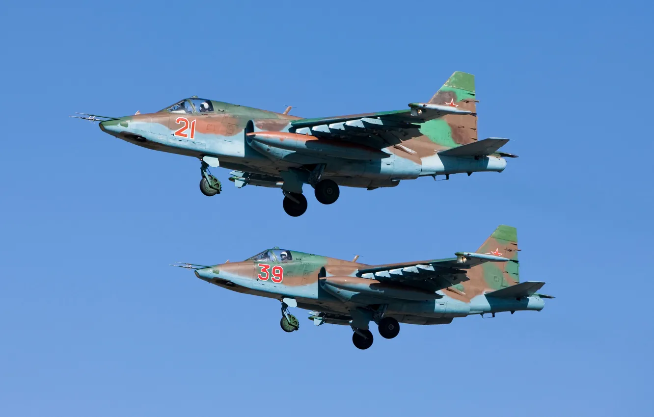 Фото обои пара, полёт, штурмовик, дозвуковой, бронированный, &quot;Грач&quot;, Sukhoi Су-25