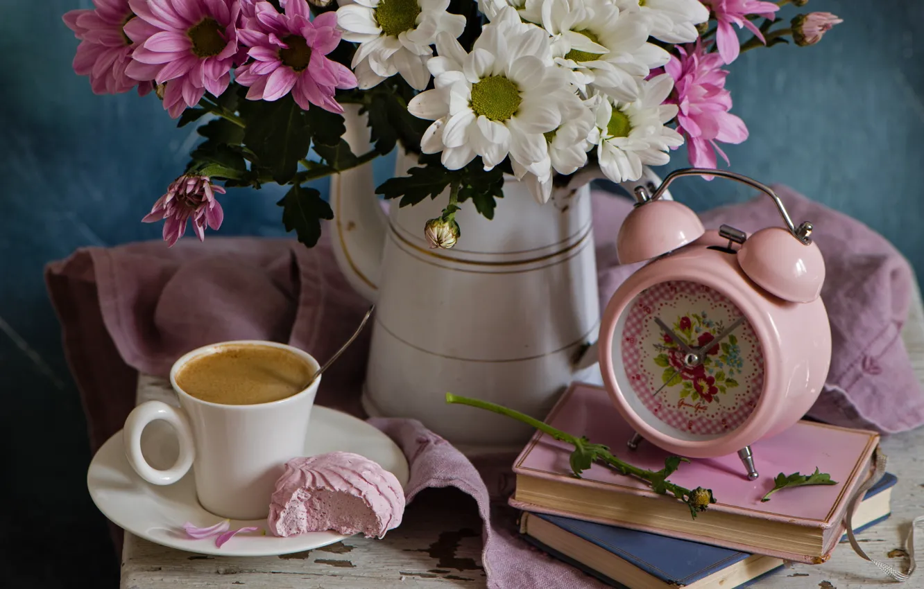 Фото обои цветы, часы, кофе, чашка, хризантемы
