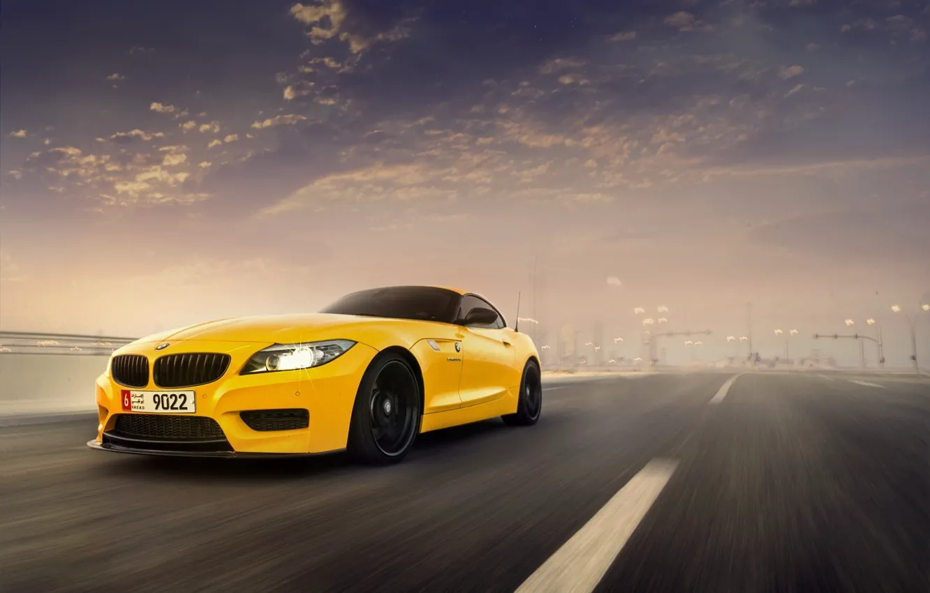 Фото обои BMW, Car, Speed, Front, Sunset, Yellow, Abudhabi