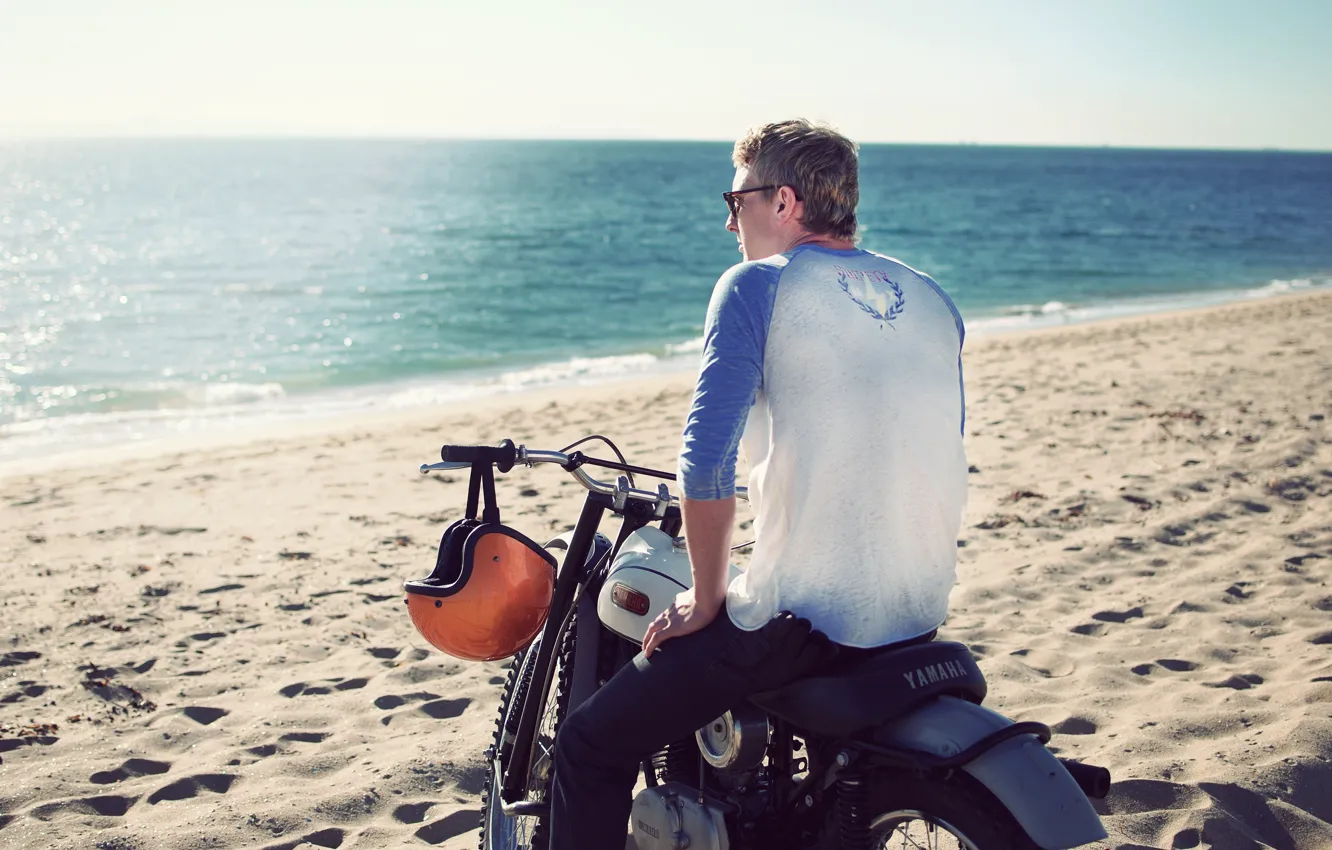 Фото обои summer, beach, yamaha, ocean, coast, man