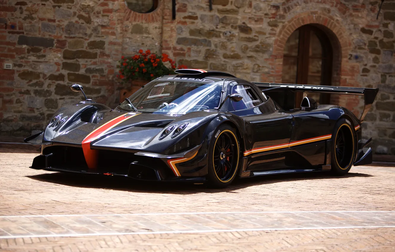 Фото обои Pagani, Zonda, 2013, Revolucion