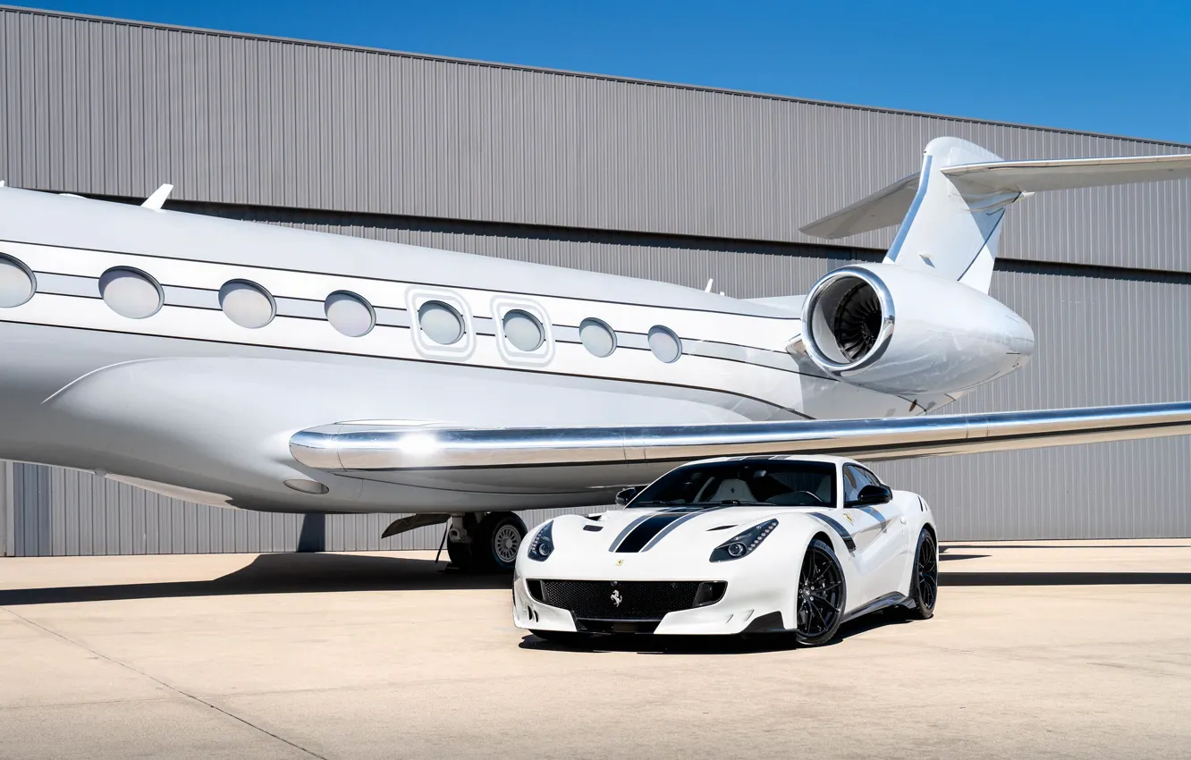 Фото обои White, Plane, F12 TDF