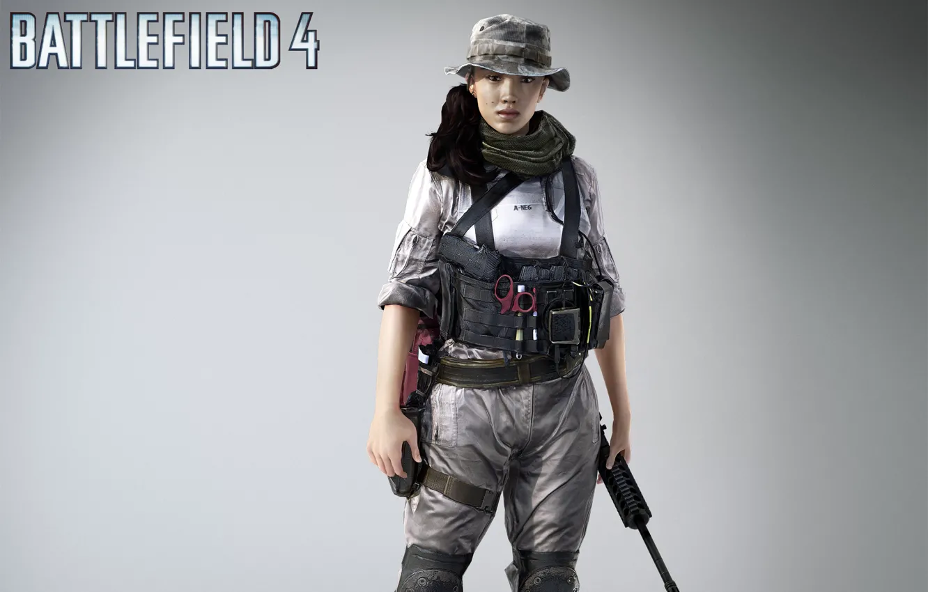 Фото обои взгляд, девушка, пистолет, оружие, шляпа, шарф, лого, солдат