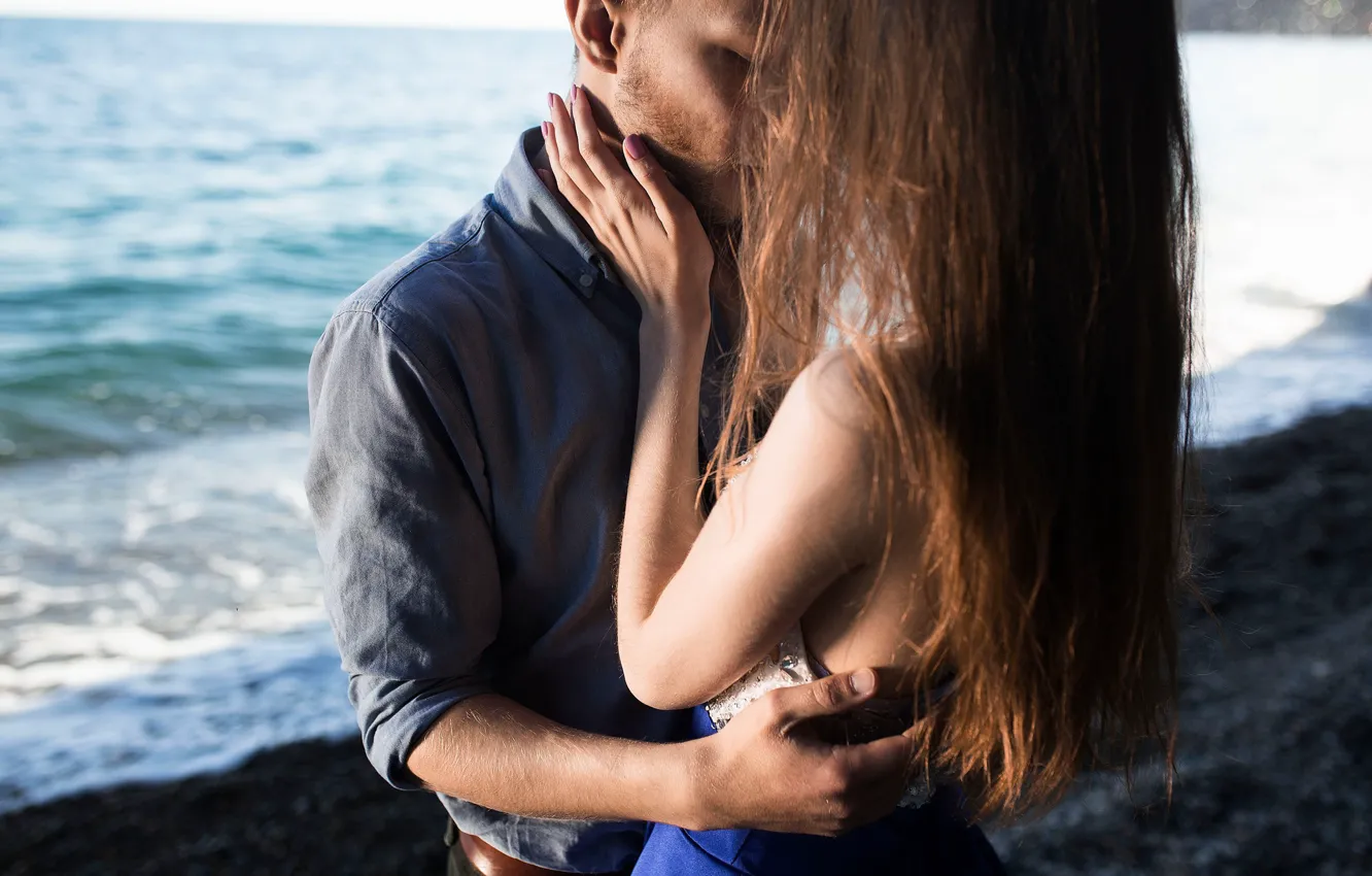 Фото обои девушка, близость, пара, рубашка, парень, локоны