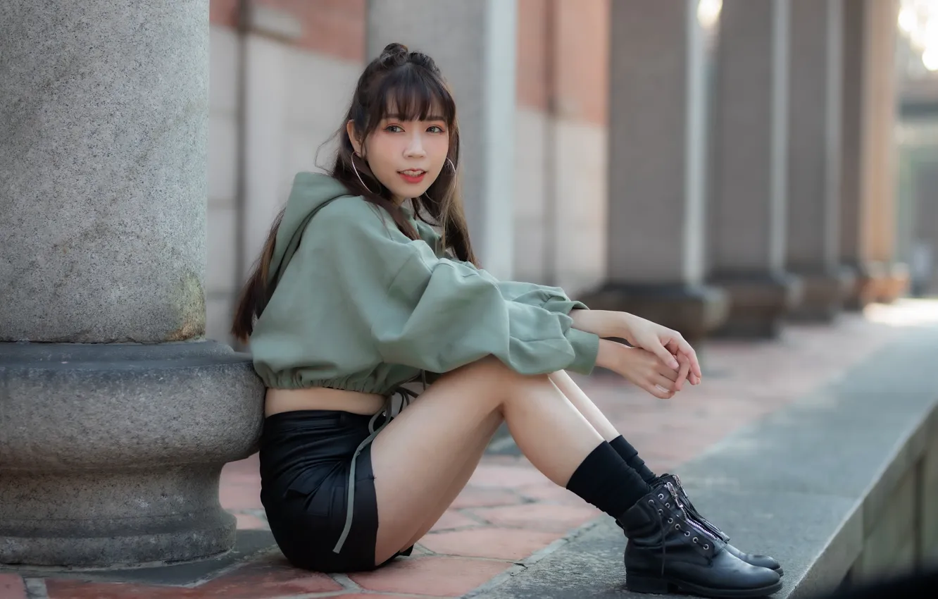 Фото обои взгляд, азиатка, колонна, look, asian, column, обаятельная девушка, charming girl
