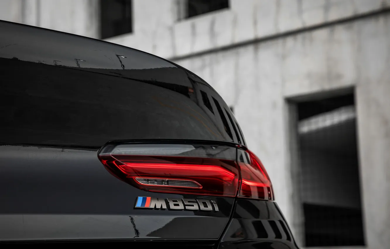 Фото обои чёрный, купе, BMW, фонарь, Gran Coupe, 2020, 8-Series, 2019