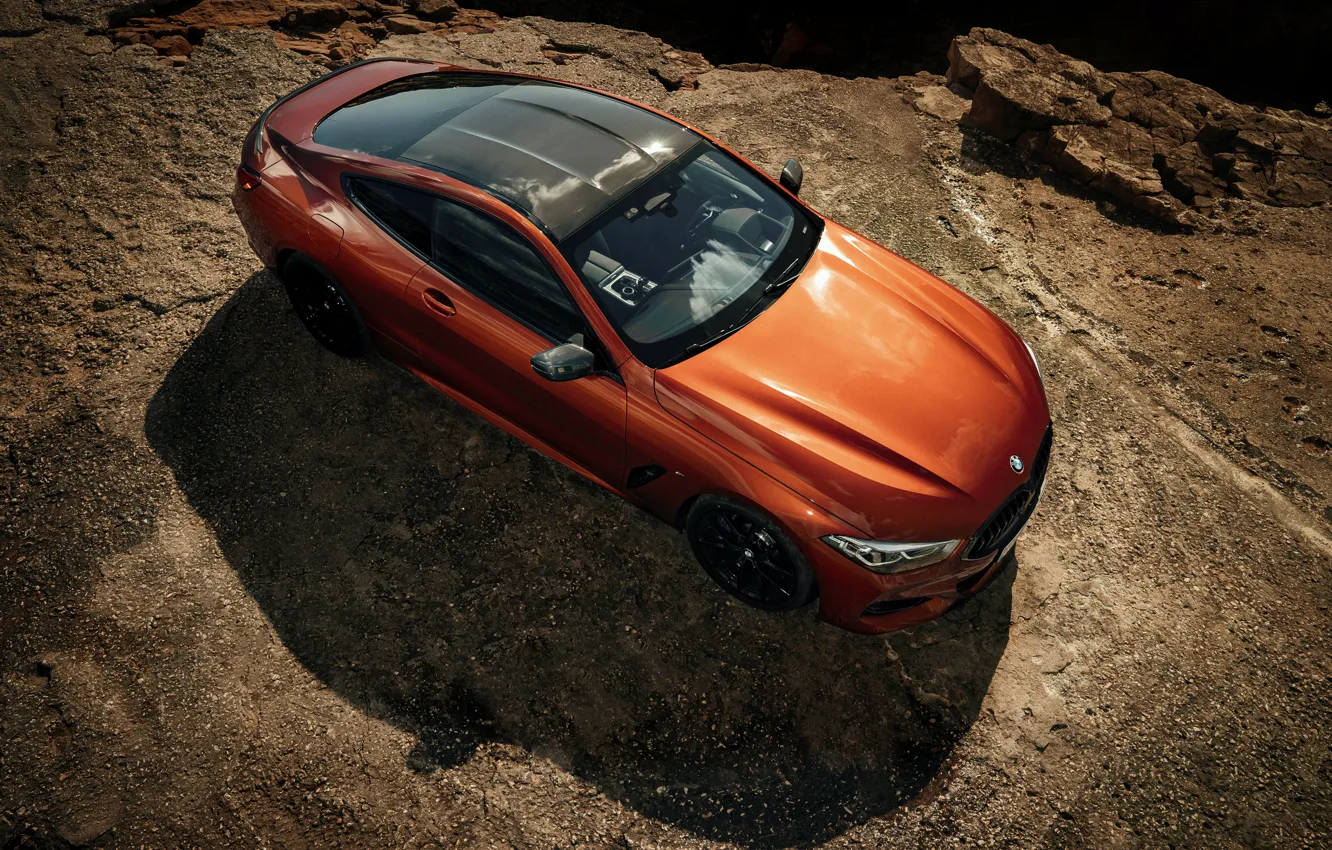 Фото обои крыша, купе, BMW, сверху, Coupe, 2018, 8-Series, тёмно-оранжевый