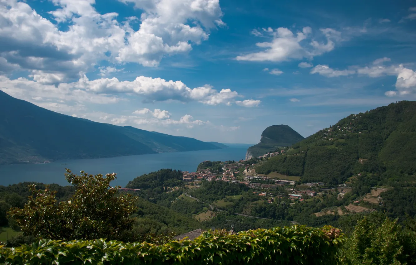 Фото обои Город, Панорама, Пейзаж, Panorama, Гардское озеро, Town, Lago di Garda, Озеро Гарда