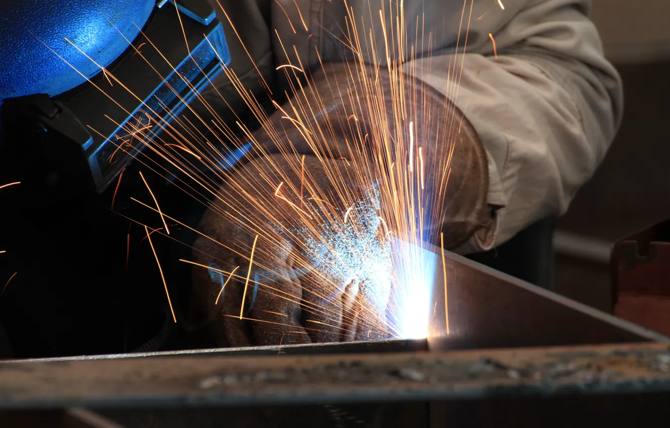 Фото обои heat, sparks, welder, personal protective equipment, welding, electrical arc